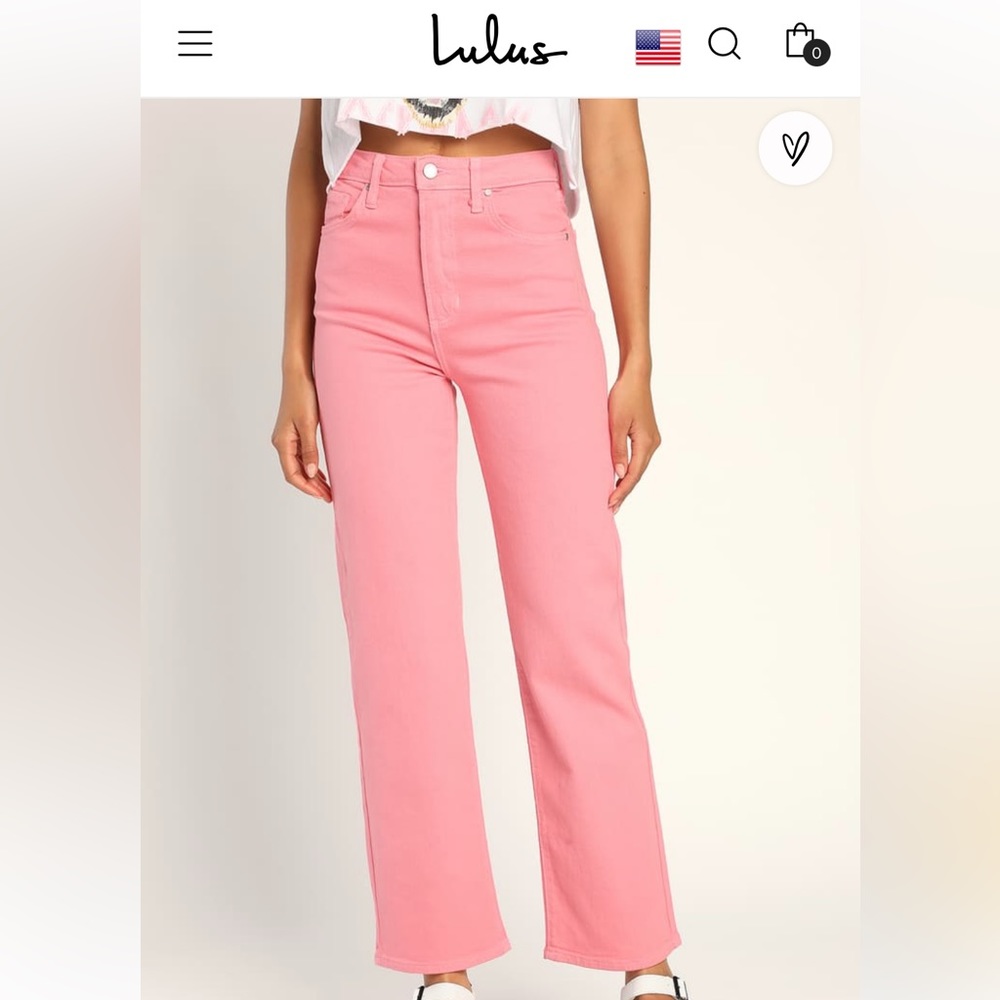 High-waisted jeans